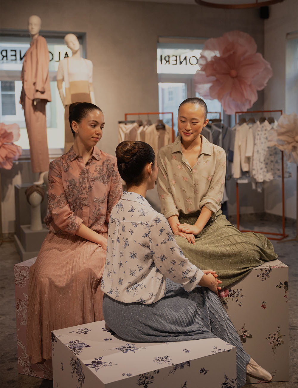 pt_HP_HeroSlider_CW1925_TeaTimeEvent_m_flc